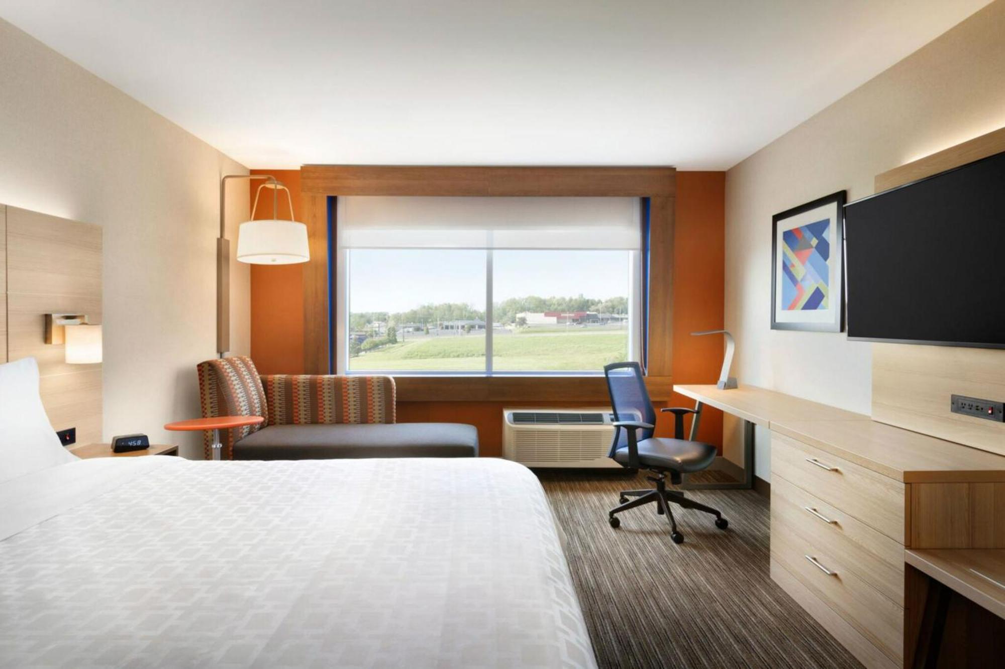 Holiday Inn Express Hotel & Suites Auburn Hills By Ihg Esterno foto
