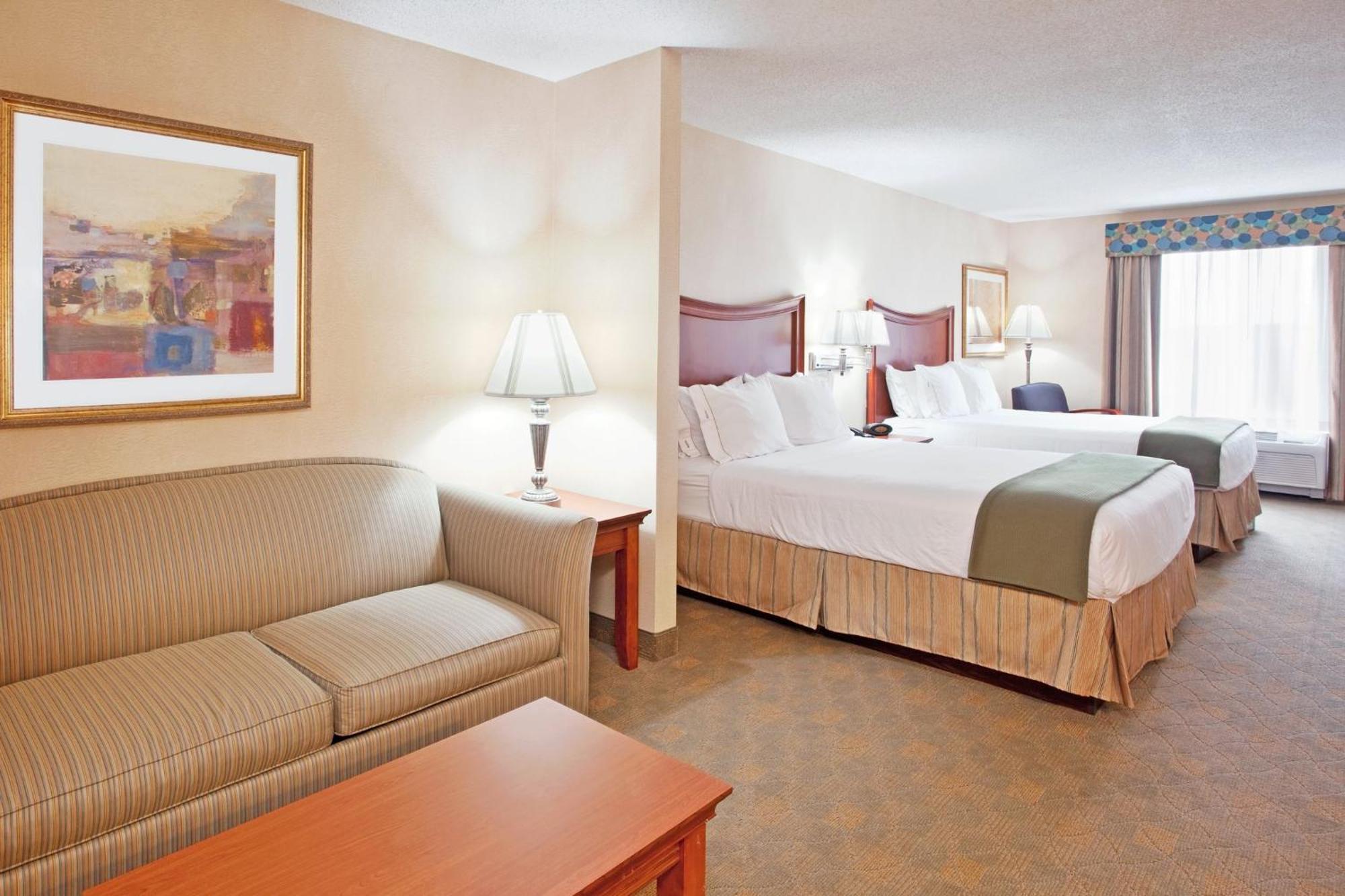 Holiday Inn Express Hotel & Suites Auburn Hills By Ihg Esterno foto